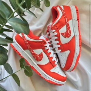 NIKE DUNK LOW ORANGE PAISLEY